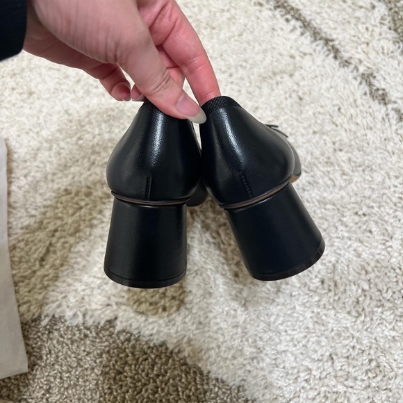 Mansur Gavriel Elegant Black Bow Heels - Picture 2 of 5